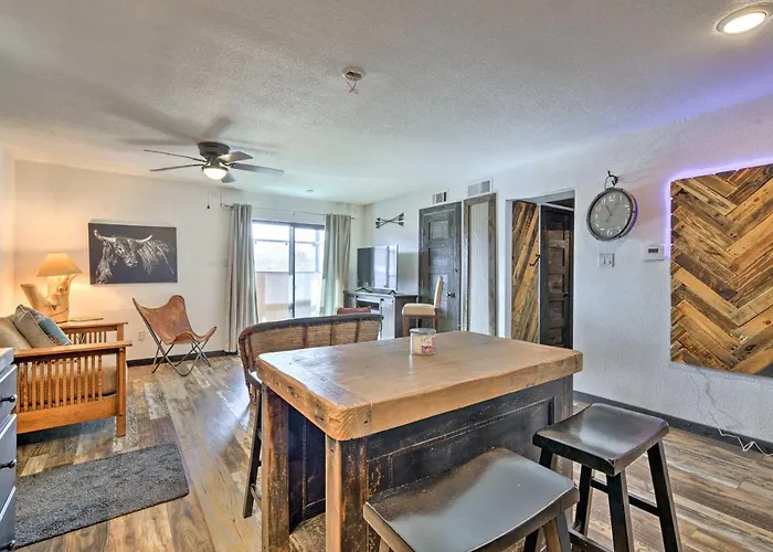 4 Mi To Dtwn: Rustic Worth * Fort Worth